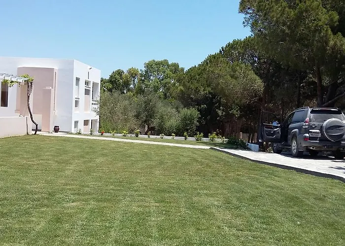 فيلة Leonidas ماستيخاري